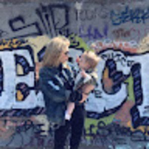 Meet your Posher, Courtney